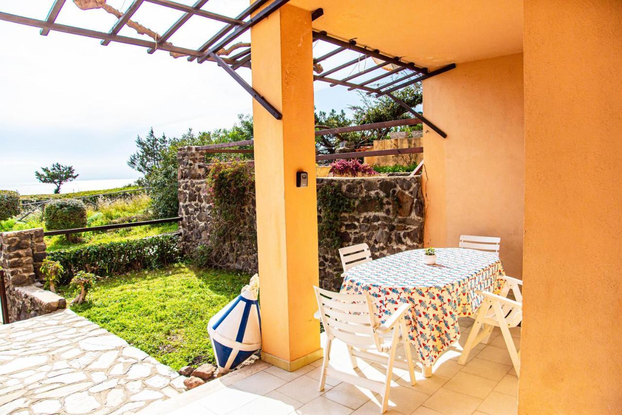 Casa Ariel Per 4, A Pochi Passi Dalla Spiaggia Iun R0963 Cala Gonone Exterior photo